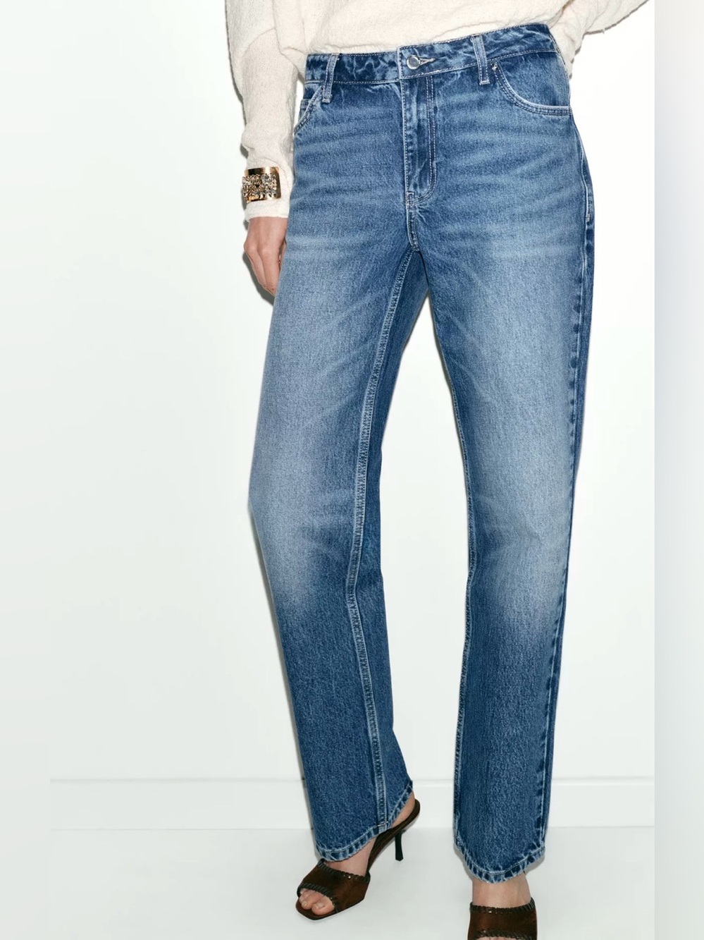 NWOT ZARA Z1975 Low Rise Straight Full Length Jean (26, US 2)
